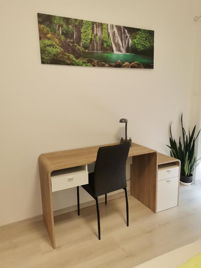 Oasis Apartman แซแก็ด ภายนอก รูปภาพ